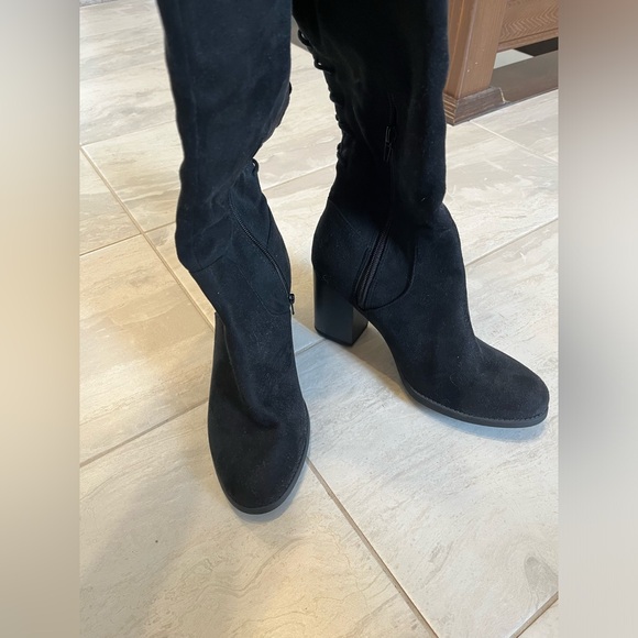 Black Size 9 Tall Lace Up Back Boots - Picture 4 of 5